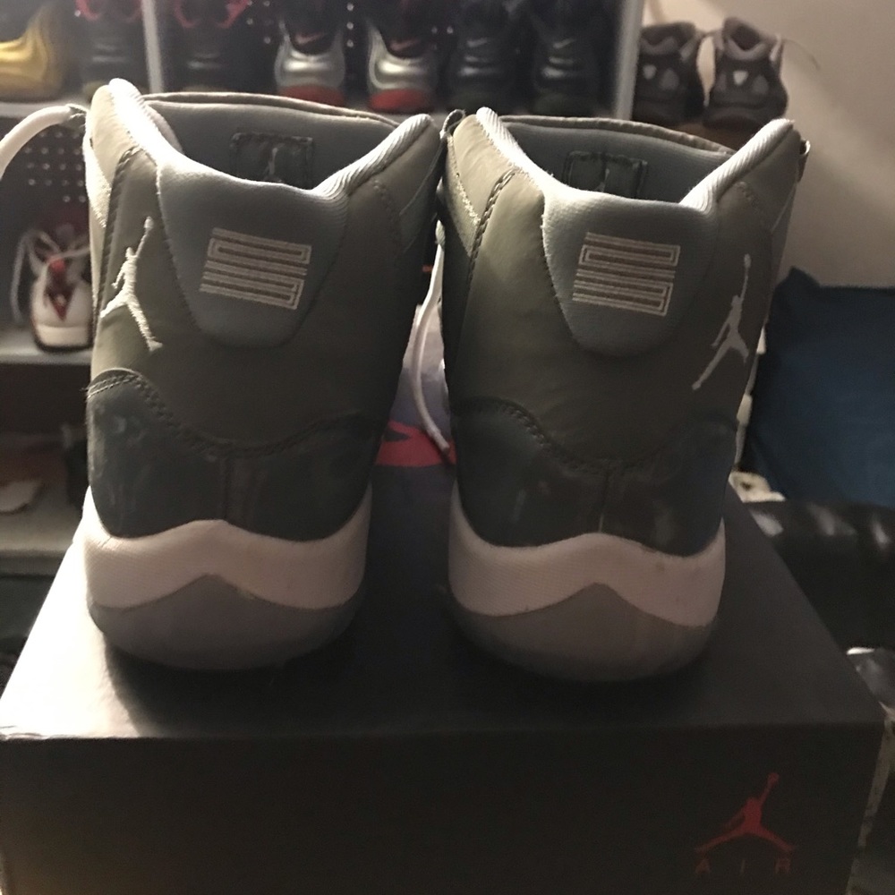 Air Jordan 11